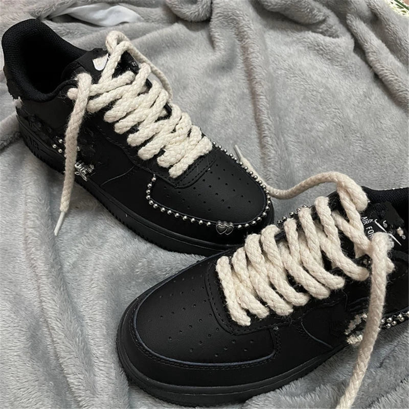 Thick Shoelaces