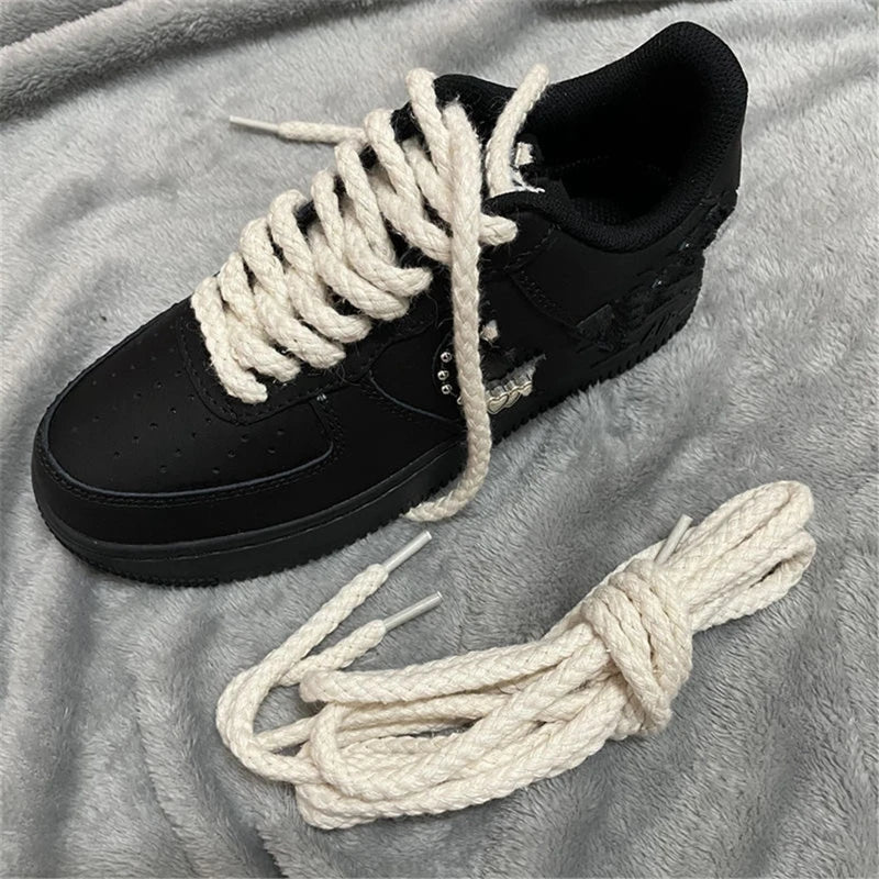 Thick Shoelaces